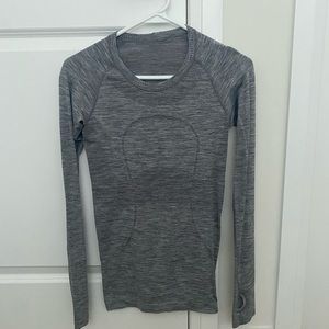 Lululemon Training Longsleeve